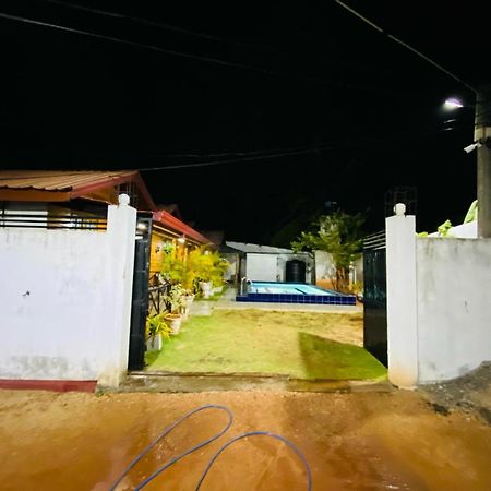 Alffa Guest Inn Trincomalee Dış mekan fotoğraf