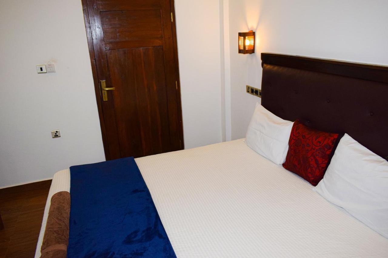 Alffa Guest Inn Trincomalee Dış mekan fotoğraf