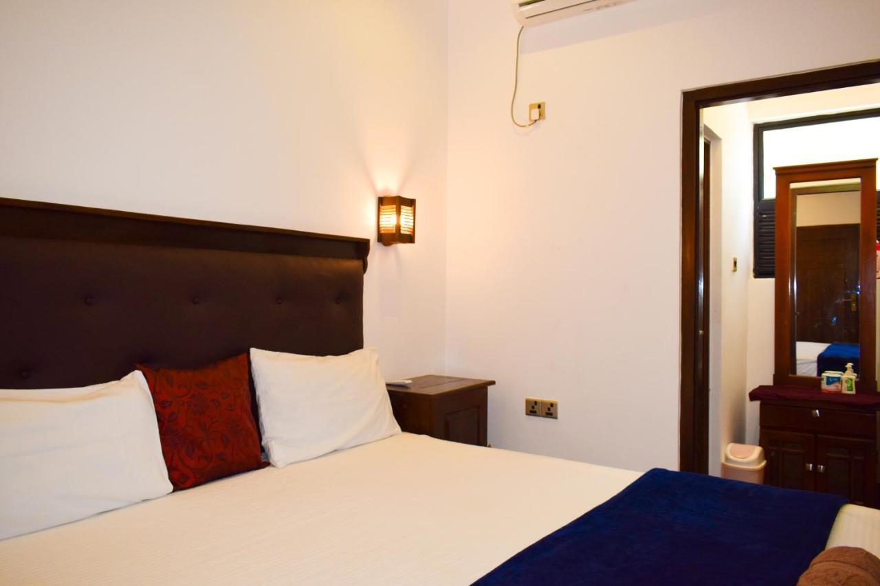Alffa Guest Inn Trincomalee Dış mekan fotoğraf