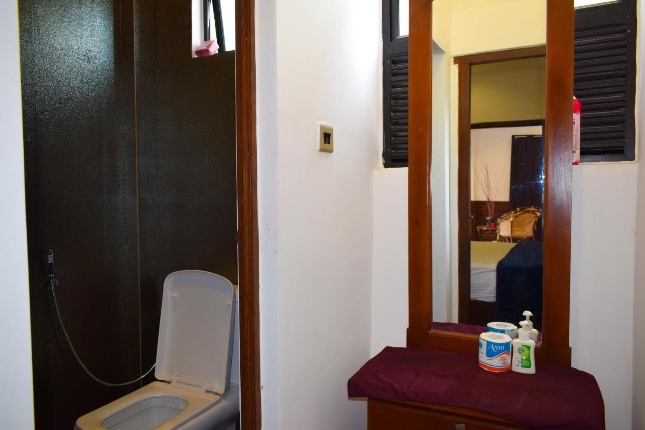 Alffa Guest Inn Trincomalee Dış mekan fotoğraf